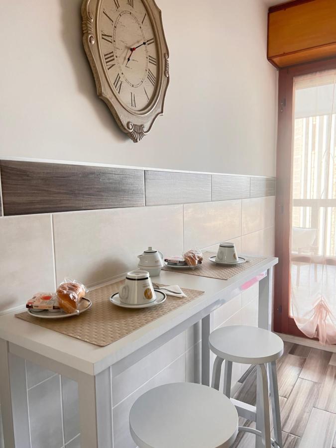City Home 77 Наполи Екстериор снимка