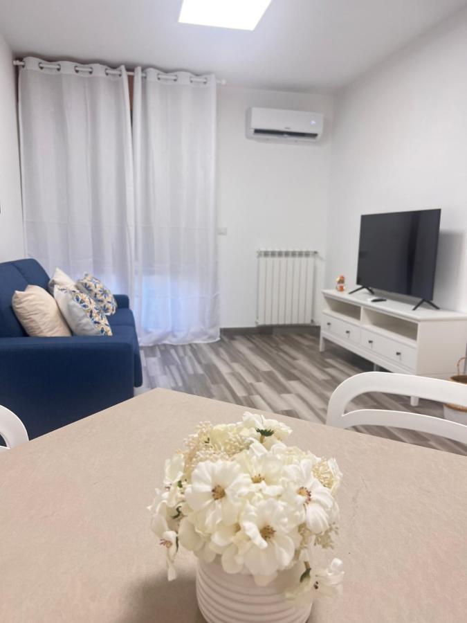 City Home 77 Наполи Екстериор снимка