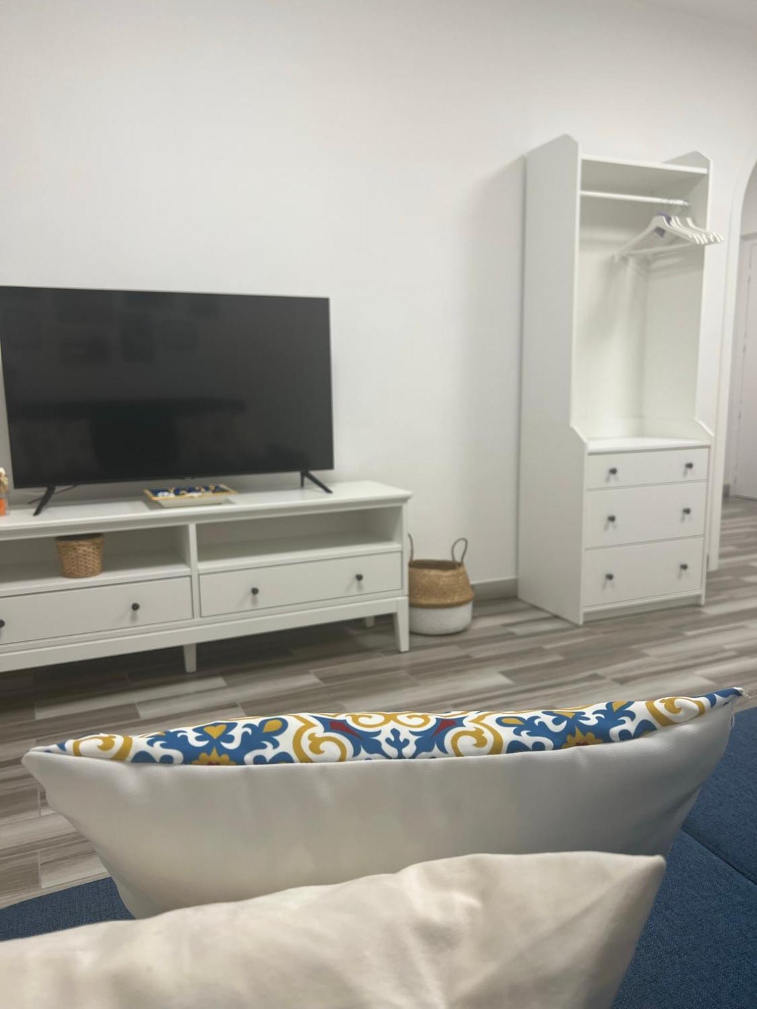 City Home 77 Наполи Екстериор снимка