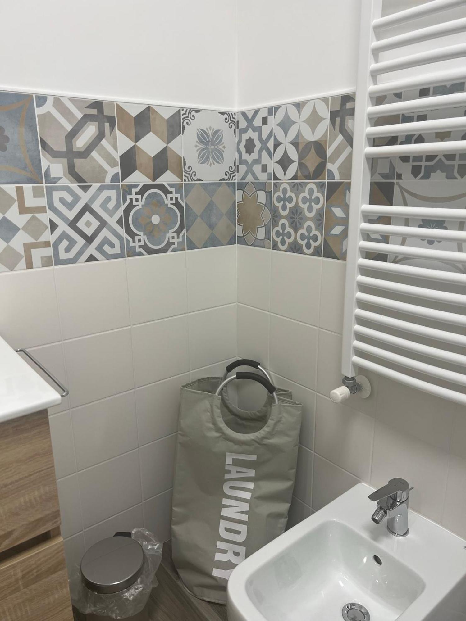 City Home 77 Наполи Екстериор снимка